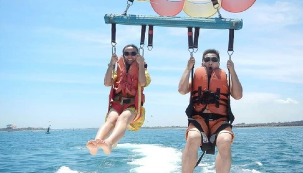 b053e3_e332dd044f2a43699e4eb1fa8fa1e08e_mv2