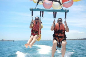 b053e3_e332dd044f2a43699e4eb1fa8fa1e08e_mv2